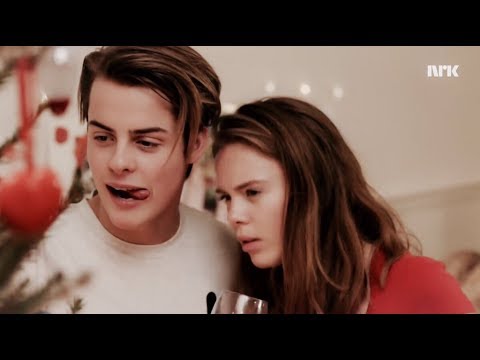 В каких сериях ева и крис целуются