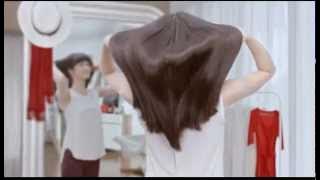 Download lagu TRESemmé Keratin Smooth TVC (2014)