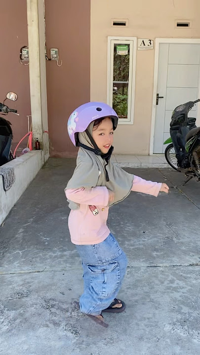 TREND MOTORCYCLE NGENG NGENG #shorts #viral #trend #motorcycle #cute #funny #dance #comedy #rxkin...