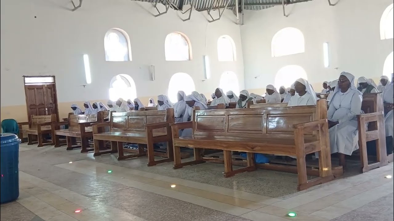 Mtawa ni mtangazaji wa Furaha I, Pd. Rwemamu, katika Hija ya Masisita wa Mabinti wa Maria 01/09/2025