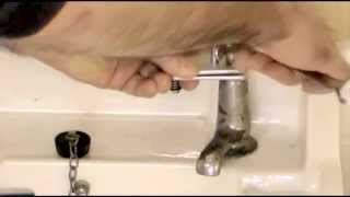 Old washbasin & Bathtap repairs Part 1