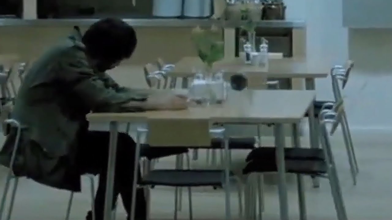 Crystal Castles - Celestica (Ethan Kath vocals / pitch decreased) - Live