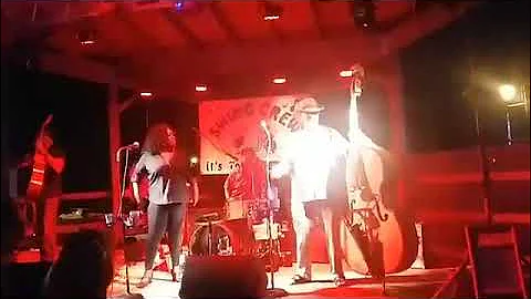 cherry Jenkins Drift away