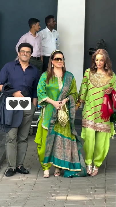 Neelam Kothari with Seema Sajdeh video #shorts #soni #neelamkothari #seemasajdeh