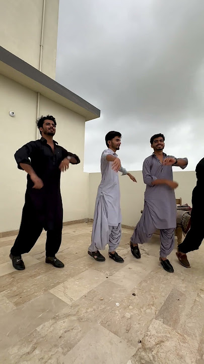 BALOCHI CHAP ON BIBI SHEREN PASHTO SONG #balochi #balochimusic #dancer #dance #balochisong