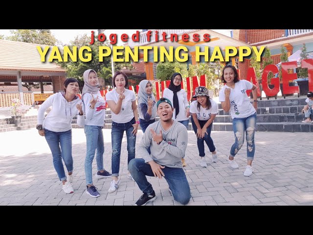 Tiktok Yang Penting Happy Remix - Joged Fitness | Magetan Jawa Timur | iDanceFit TV class=