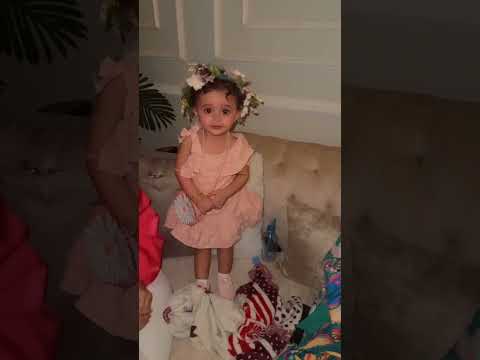 ياللي مثلها موجودين في الاحلام قولوا لي مين مثلها وعد وبس