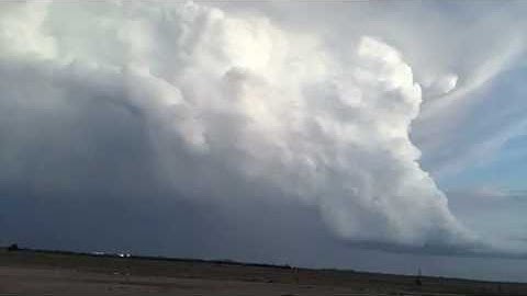 Amazing Updraft time lapse Protection, KS 4/17