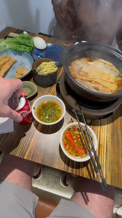 Нравится вайб таких мест #китайскаяеда #китай #food - YouTube