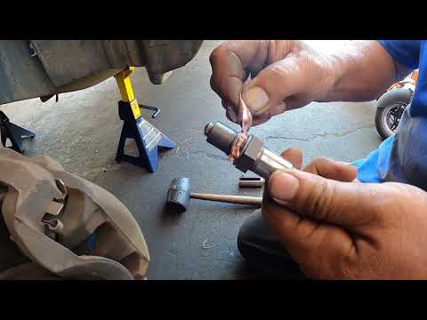 2005 NISSAN FRONTIER HOW TO REPLACE AIR FUEL RATIO SENSOR