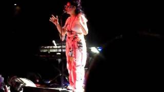 The Outsider - Marina and the Diamonds (Hi-Fi Bar Melbourne, Australia) 28/12/10 by DaCazz 198 views 13 years ago 1 minute, 23 seconds