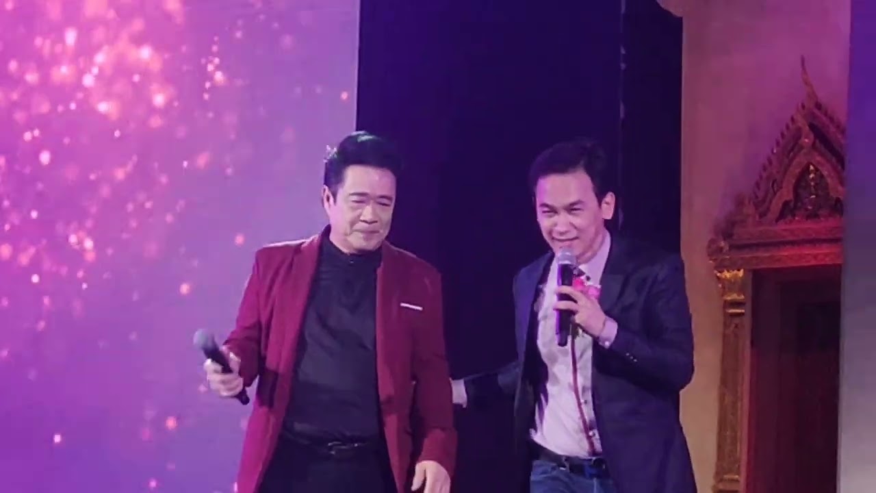 ชมพู ฟรุตตี้&ปิง ฟรุตตี้(ร้องเพราะมาก&เรียกเสียงฮาตลอดงาน)@งานใต้ร่มพระบารมี ๒๔๑ ปีกรุงรัตนโกสินทร์