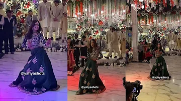 Pakistan Marriage Function Dance Video in Song Chammak Challo🔥🔥💯#dance #songs #pakistan