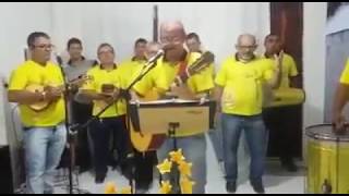 Seu Oswaldo Largou A Vida Boêmia E Entrou Pra Banda Da Igreja.