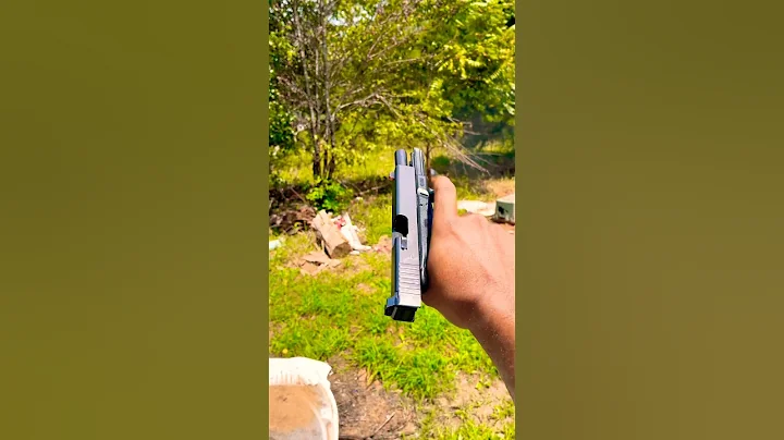 Who needs an extendo ? 🤔🎚️ #edc #airsoft #extendedmag #2astrong #blicky #hood #warzone #shorts