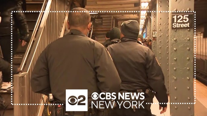 Nypd Officer Punched In Face By Subway Fare Evader Police Say