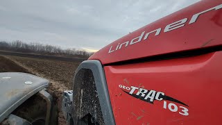 Lindner Geotrac 103 Plowing