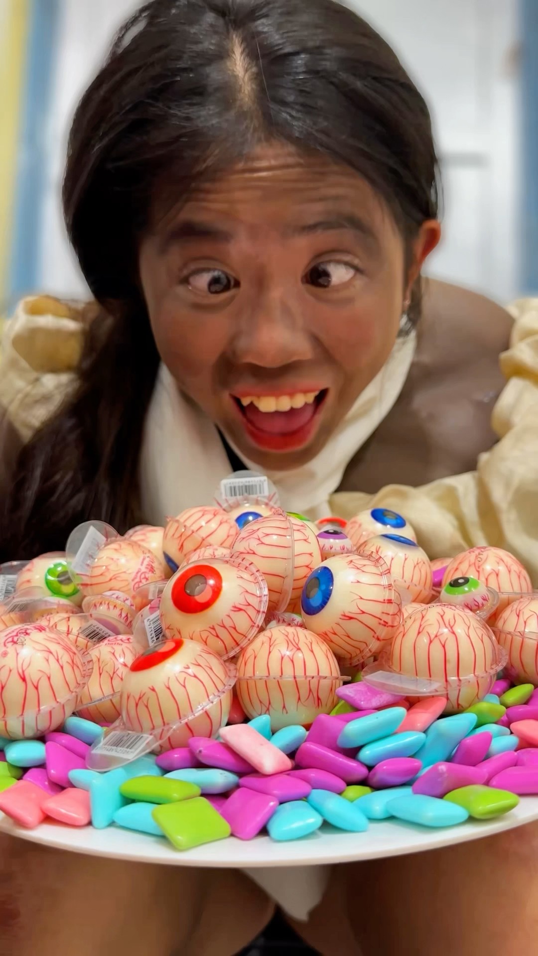 ToRung comedy: magic mouth?