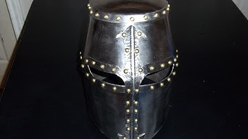 The building of Shawn Darlings Great Helm