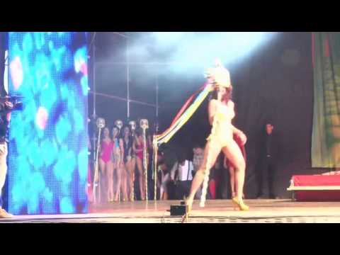 chicas en traje de baño, eleccion de la reina de Carnaval miranda 2014