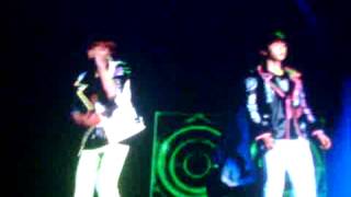 130831 Infinite OGS JKT - Seongyeol Sungjong 1/3