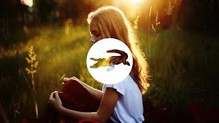 'Clarity' Best of Uplifting Trap & Future Bass Mix 2016