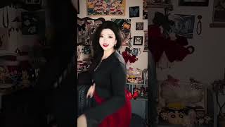 I love the energetic shaking when I jump up like that