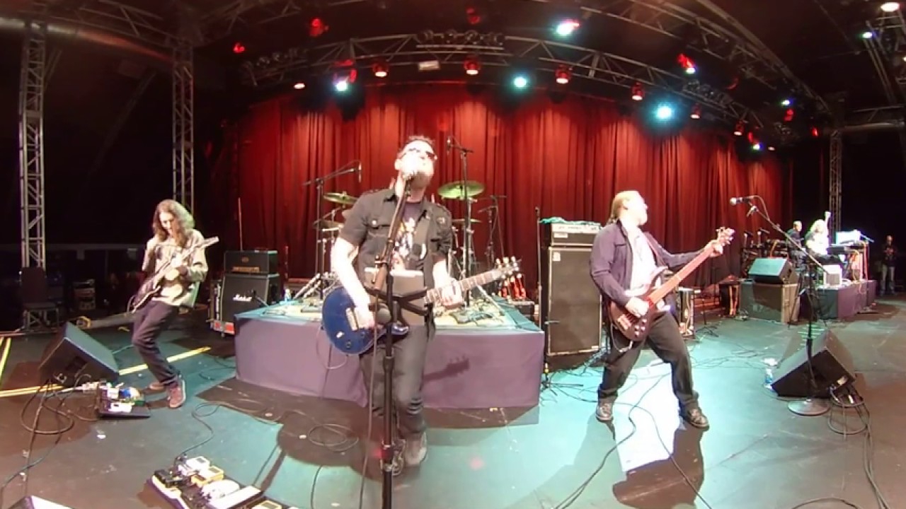 Superfekta on The Men's Room El Stupido KISW Live Day 2017 YouTube