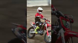 motorcycle jumps at Oregon state fair 2025