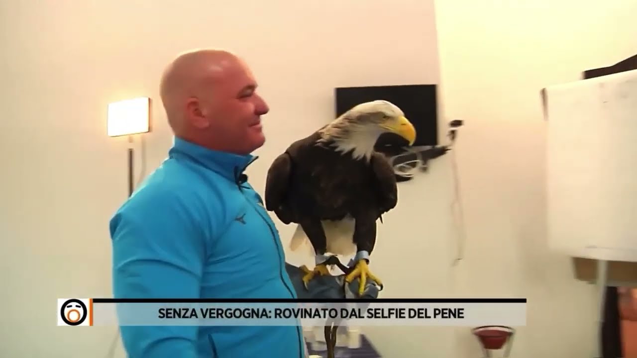 Mario e la canzone di Scuallero su Rete 4 - L'aquila e il falconiere della lazio volano in alto