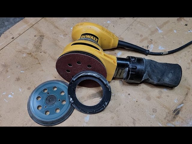 Lijadora de Mano DeWalt DWMT70781L