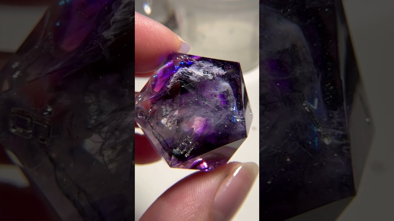 Aphrodite's Wrath d20 chonk