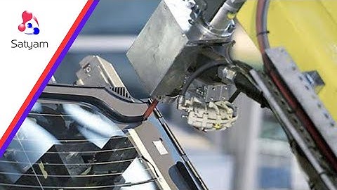 Robotic Windshield & Tailgate Glass Gluing