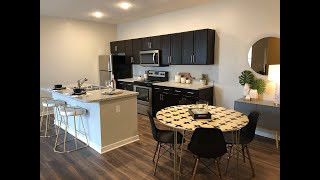 1027 Sqft. 2x2
