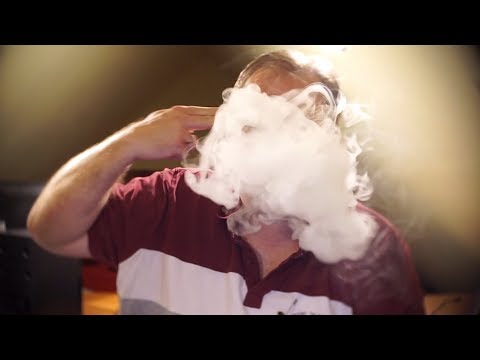 Videó: Az E-cigaretta Segít Leszokni A Dohányzásról?