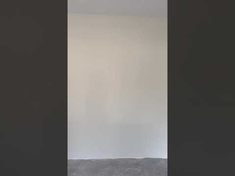 Video afspelen: Renovlies behangen in Tilburg nieuwbouwwoning / Video review 847 - Behangservice Nederland