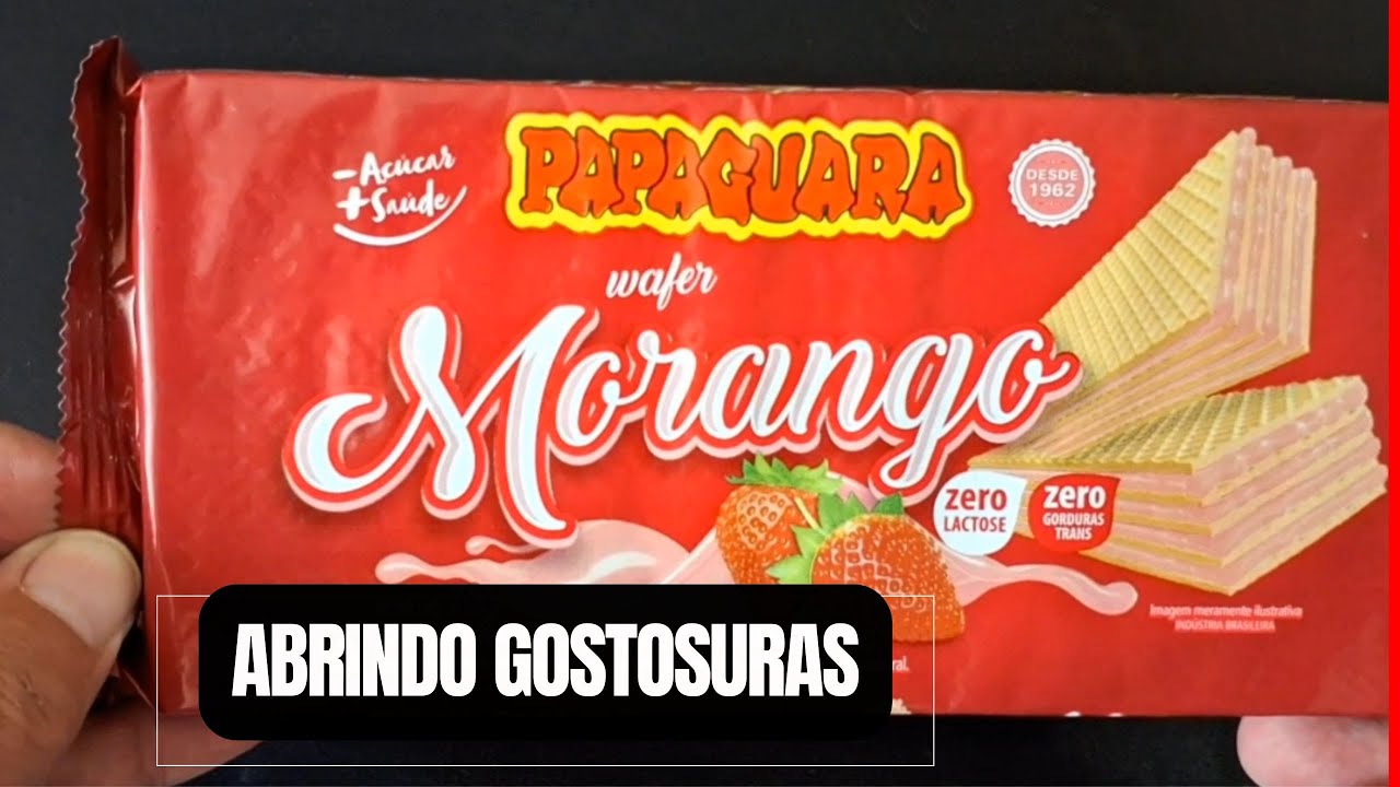 🍬 OPENING PAPAGUARA STRAWBERRY FLAVORED WAFER, LACTOSE FREE - YouTube