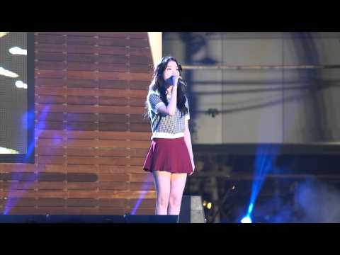 아이유 - 나의 옛날이야기 직캠 @미사리 7080페스티벌 2014-09-27