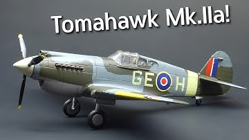 A Pretty Decent Model! Trumpeter P40B/C Warhawk Plastic Model Kit in 1/72 Scale - Build & Review