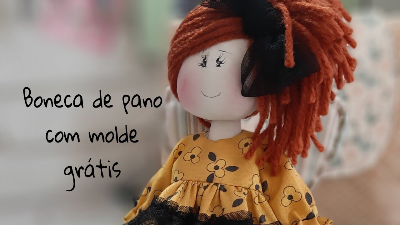 Boneca de pano com molde grátis