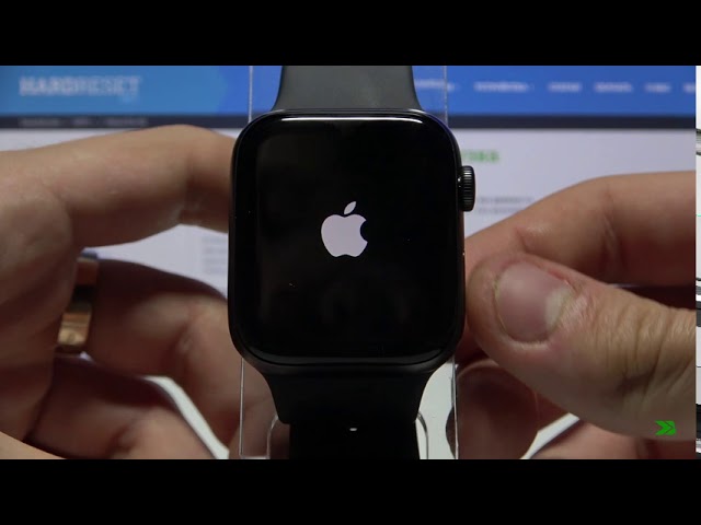 Apple watch разорвать пару без айфона. Апле вотч се полный сброс. Как сбросить Apple watch на заводские. Сброс часов se. Как перезагрузить Эппл вотч се.