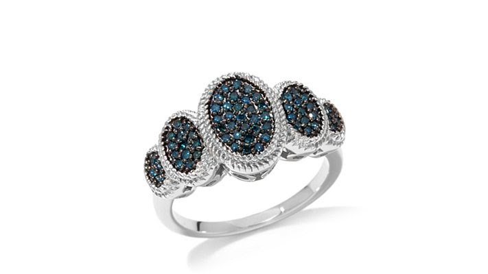 .25ct Colord Diamond Oval Ring