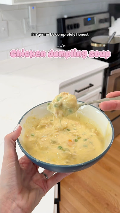 Easy chicken & dumpling soup! #chickendumpling #souprecipe #dinnerideas #soupseason #easydinner