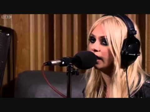 The Pretty Reckless - Islands/Love the way you lie(mash up)