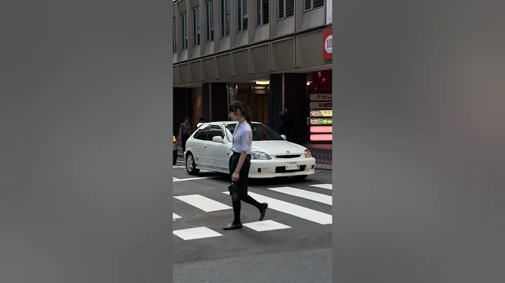 EK9 Honda Civic Type R in Shibuya Tokyo   #jdm #civic #hondacivic #ek9 #civictyper #hondacivictyper