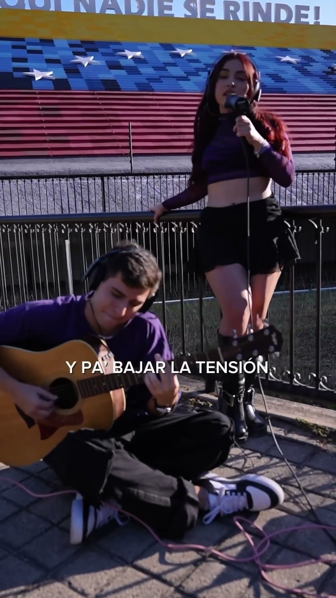 Me RETARON a cantar BULULÚ en vivo en plena calle de mi ciudad ? y así quedó…