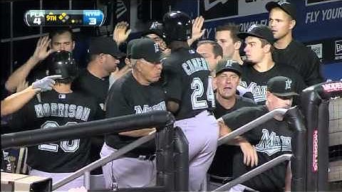 2011/08/02 Two Marlins score on error