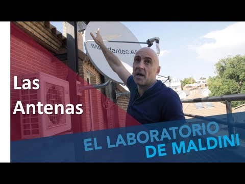 Maldini enseña las antenas con las que ve todo el fútbol. #MundoMaldini