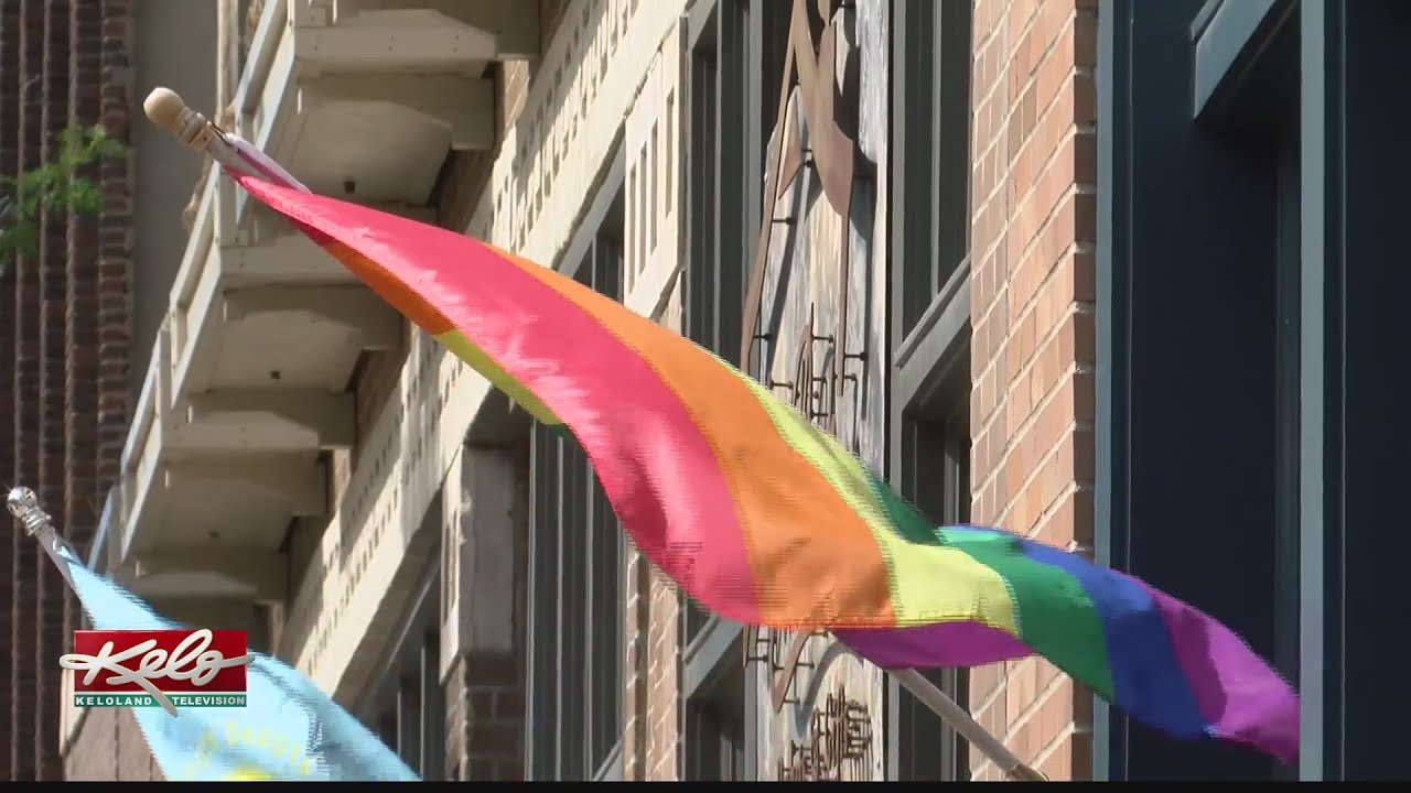 Preparing for the Pride Parade - YouTube