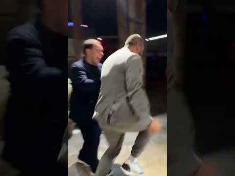 Фазлиддин гоибназаров едирди. #бокс #ўзбекистон #фазлиддингоибназаров #shorts
